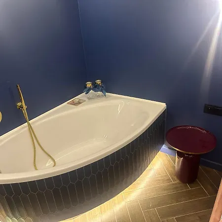 Silence Hanza Tower * Estetino